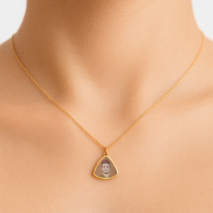 שרשרת משולש חייל